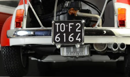 FA09-LR.jpg