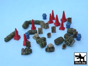 BLACK DOG T48037 - 1:48 US modern equipment 3 accessories set