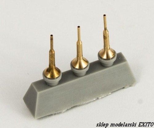 Go to product PANZERART SU35002 - 1:35 Modern Soviet AFV antenna mount