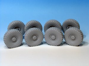 EUREKA XXL ER-3554 - 1:35 Set of sagged, resin wheels for KTO Rosomak