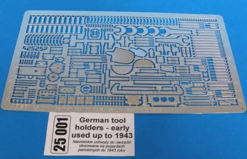 Go to product ABER 25001 - 1:25 German tool holders - early used up to 1943