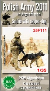 TORO MODEL 35F111 - 1:35 PAC Afghanistan - EOD dog with guide.
