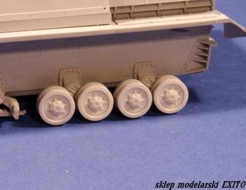Go to product PANZERART 35154 - 1:35 Road Wheels for Pz.Kpfw. IV for Dragon Kits (Ausf. E-H)