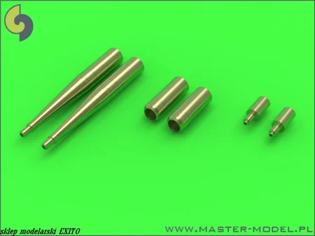 AM-144-003_1.jpg