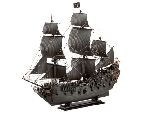 Go to product REVELL 05699 - 1:72 Black Pearl