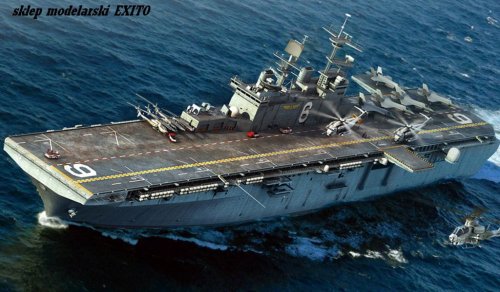Go to product HOBBY BOSS 83407 - 1:700 USS Bonhomme Richard LHD-6