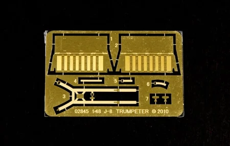 7-1112031IZ166.jpg