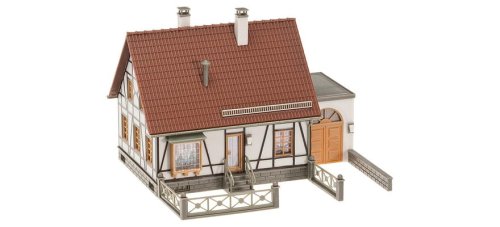 Go to product FALLER 130215 H0 - Timbered house with garage