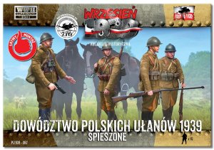 FIRST TO FIGHT 067 - September 1939 - 1:72 Polish Uhlans Command (on foot) - Magazine with figures.