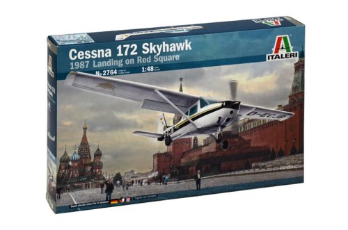 Go to product ITALERI 2764 - 1:48 Cessna 172 Skyhawk - 1987 Landing on Red Square