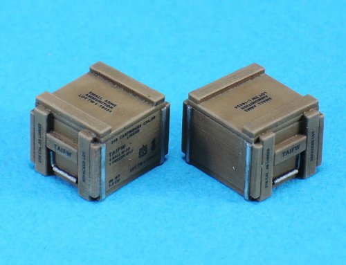 Go to product LEGEND LF1348 - 1:35 WWII 210rd Cal.50 Wooden Ammo Crate set
