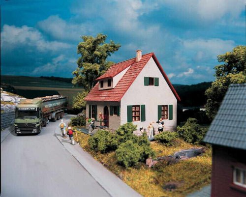 Go to product PIKO 61826 H0 - Dom jednorodzinny