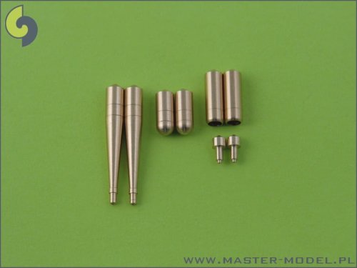 Go to product MASTER AM-48-005 - 1:48 Barrels for British Hispano 20mm and km Browning 12,7mm Spitfire wing type E early type