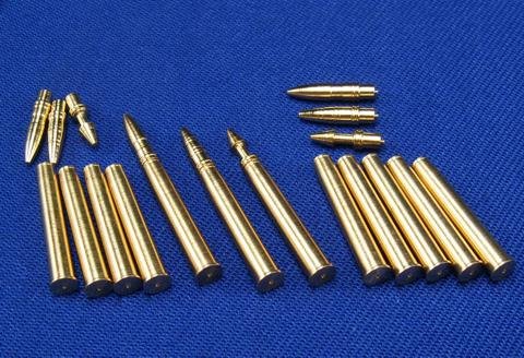 Go to product RB MODEL 35P04 - 1:35 Ammunition 85mm L/52 ZiS-S-53 & D-5 for T-34/85 , SU-85