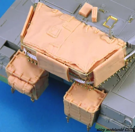 LF1260_2.jpg