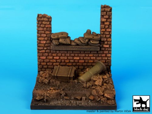 Go to product BLACK DOG D35014 - 1:35 Wall with sandbags - base