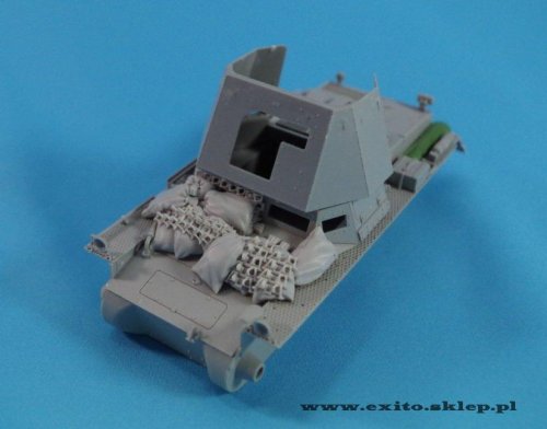 Go to product PANZERART 35215 - 1:35 Sand Armor for Panzerjaeger I