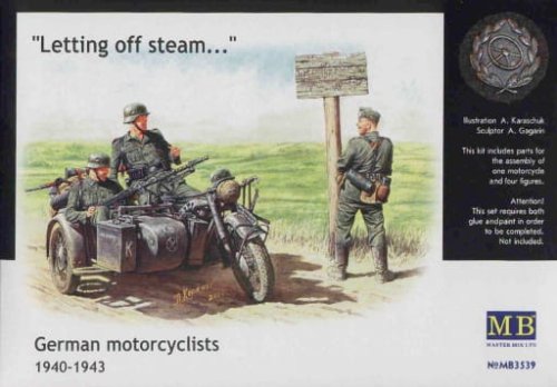 Go to product MASTER BOX 3539 - 1:35 German motorcyclists 1940-1943