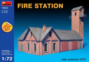 MINIART 72032 - 1:72 Fire Station - multicolored kit