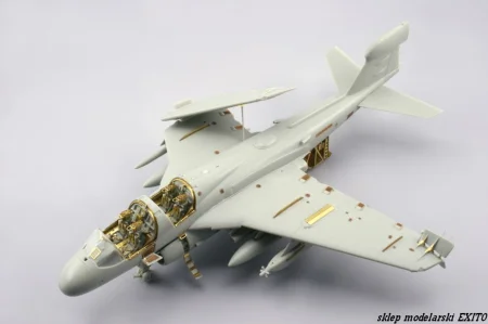 48672_white_00.JPG