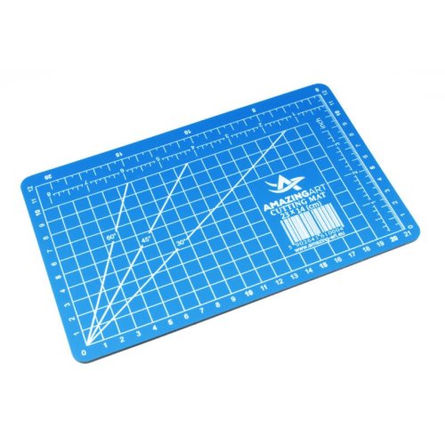 Go to product AMAZING ART - Cutting mat A5 (23cm x 14cm)