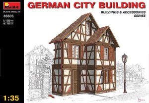 MINIART 35506 - 1:35 German City Building