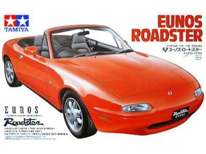TAMIYA 24085 - 1:24 Eunos Roadster