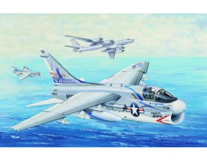 TRUMPETER 02231 - 1:32 A-7 E Corsair II