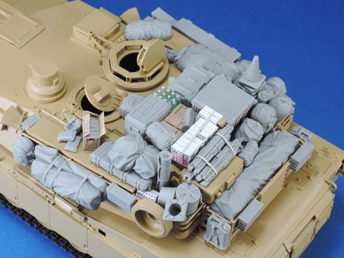 Go to product LEGEND LF1359 - 1:35 M1A1/A2 Tank Stowage set III