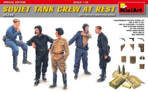 MINIART 35246 - 1:35 Soviet tank crew at rest - Special Edition