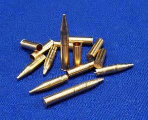 RB MODEL 35P05 - 1:35 Ammunition 105mm M2 Howitzer