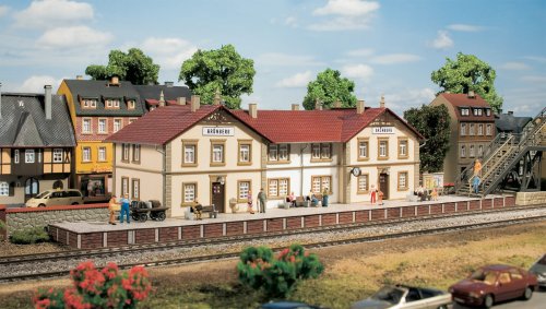 Go to product AUHAGEN 11413 H0 - Dworzec Grünberg