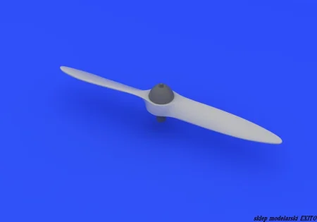648256_02.jpg