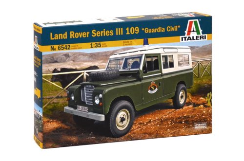 Go to product ITALERI 6542 - 1:35 Land Rover Series II 109 Guardia Civil