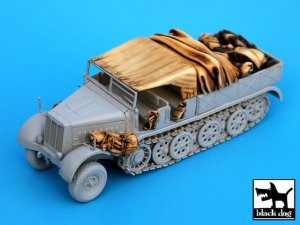 BLACK DOG T72018 - 1:72 Sd.Kfz.9 Famo accessories set