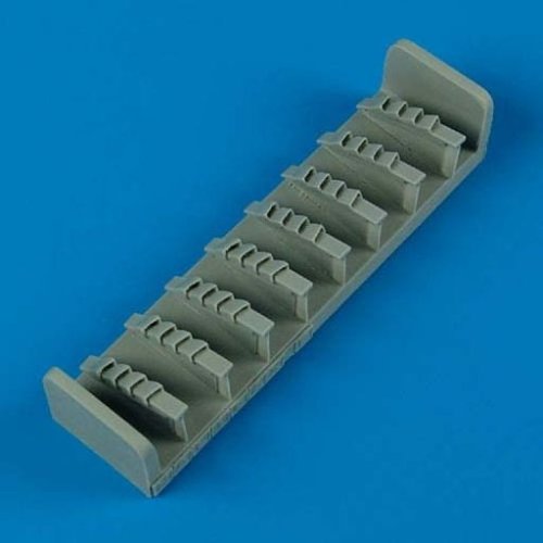 Go to product QUICK BOOST 72357 - 1:72 Halifax B Mk.I/II exhaust type A