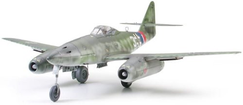 Go to product TAMIYA 61087 - 1:48 Me 262 A-1a