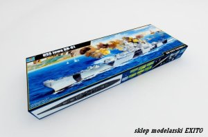 TRUMPETER 03706 - 1:200 USS Iowa BB-61 1944