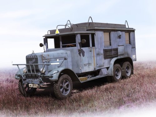 Go to product ICM 35467 - 1:35 Henschel 33D1 Kfz.72 WWII German Radio CommunicationsTruck