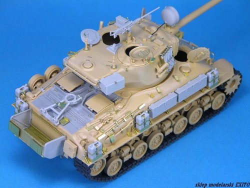 Go to product LEGEND LF1251 - 1:35 IDF M51 1973 Update set (for Tamiya)