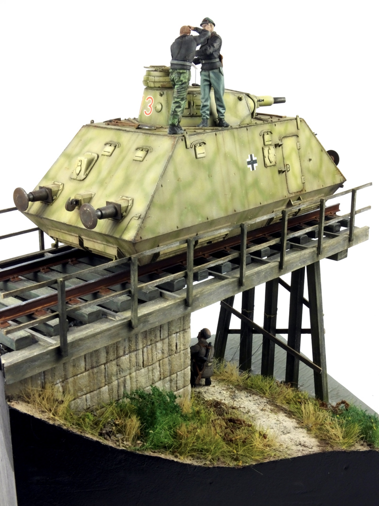 witek-socha-galler-diorama-traincar-21