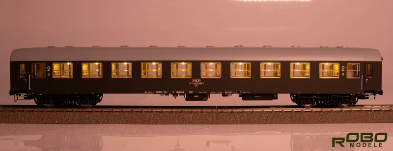 passenger car pkp with lighting robo