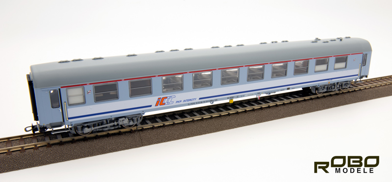 restaurant railway car model