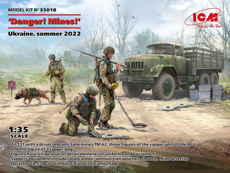 unassembled plastic figures of ukrainian sappers