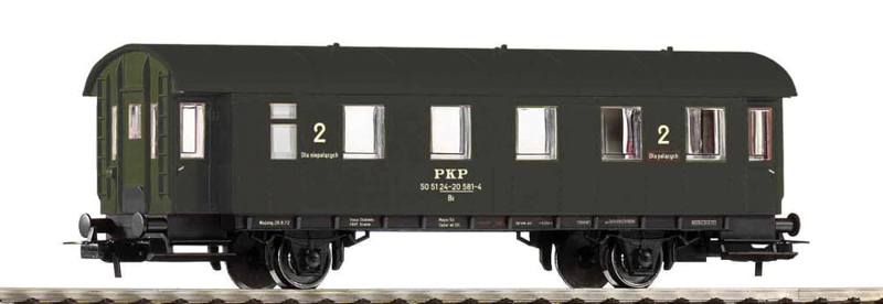 pkp passenger coach railway model
