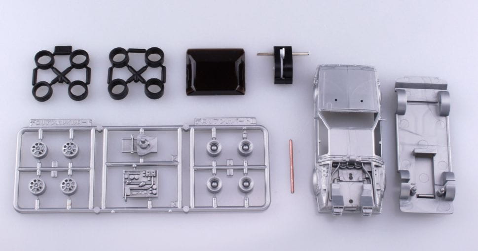 AOSHIMA-05477-143-Pullback-DELOREAN-from-PART-III-13948.jpg