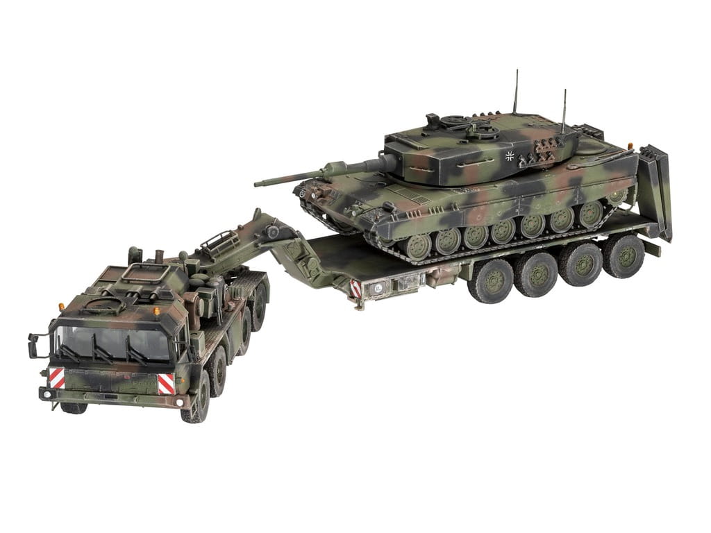 03311_smpw_slt_50_3_elefant_u_leopard_2a4.jpg