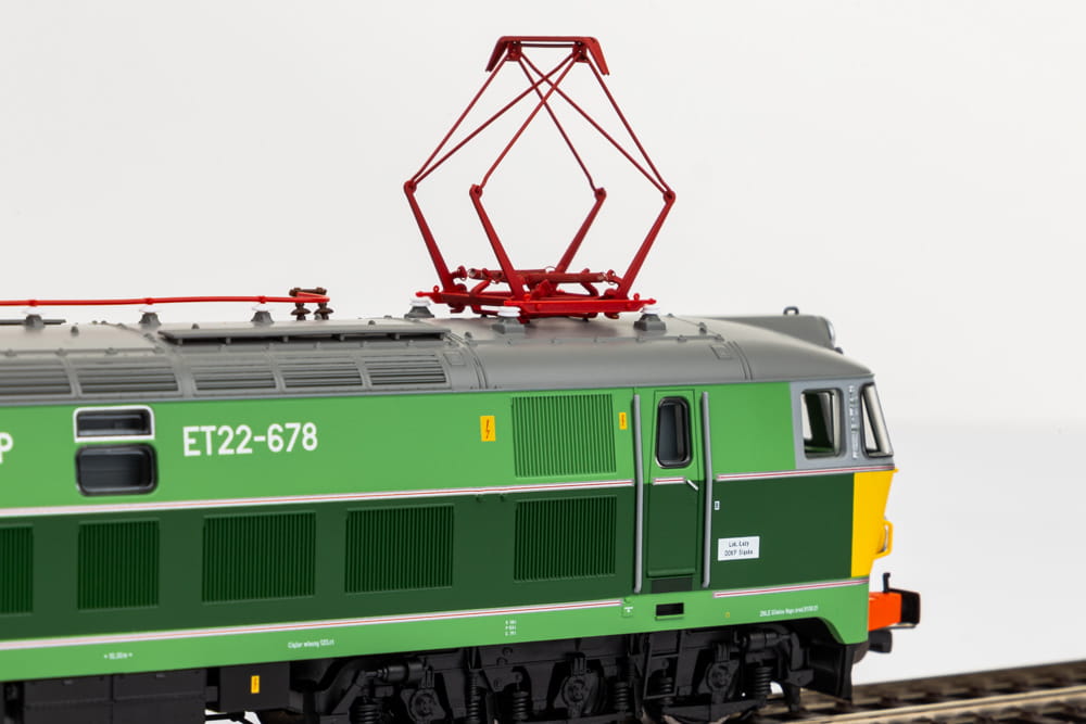 piko-96341-1.jpg