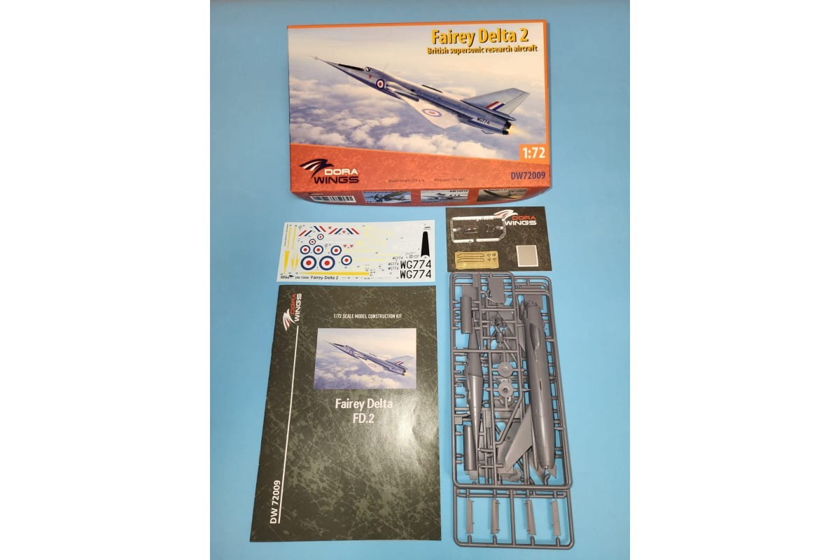 Dora-Wings-DW-72009-Fairey-Delta (6).jpg