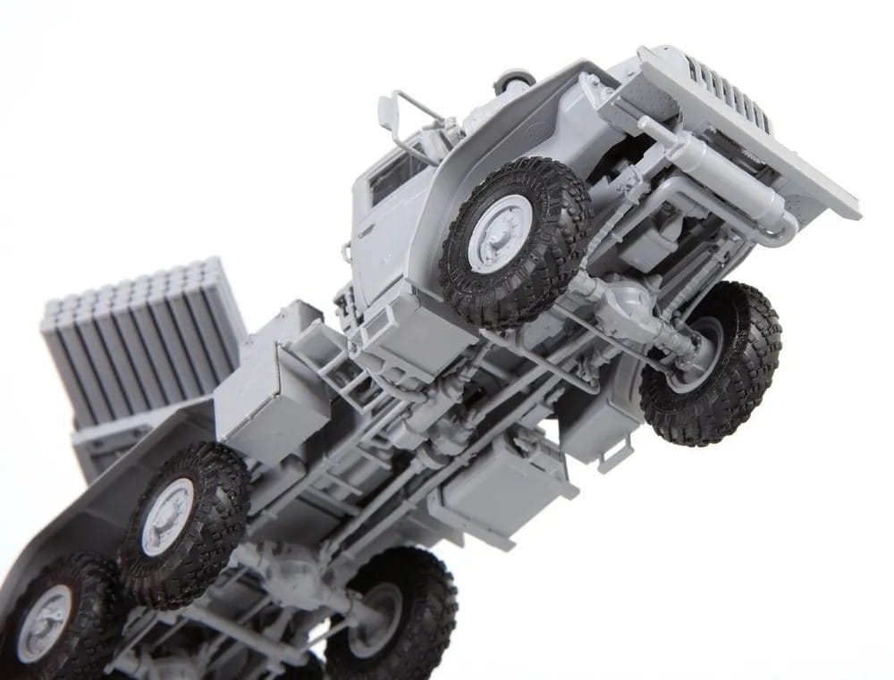Maquette Zvezda 3655 - Camion Grad BM-21 Lance-roquettes Multiple - 1/35